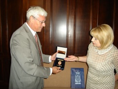 Predsednica Narodne skupštine prof. dr Slavica Đukić – Dejanović primila je u oproštajnu posetu ambasadora Izraela Nj. E. Artura Kola (Arthur Koll).